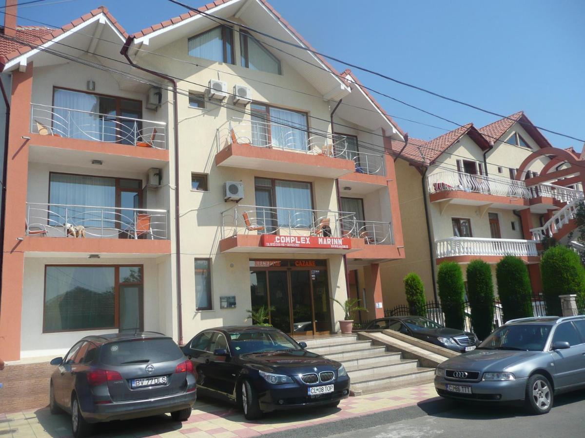 Complex Marinn Костинещи Екстериор снимка